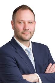 Craig Baun's Instagram, Twitter & Facebook