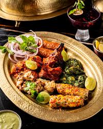 🍴 Mumbai's iconic restaurant Gaylord ...
