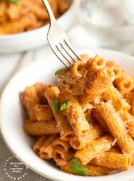 Rigatoni With Sun Dried Tomatoes Basil And Mascarpone Sauce Recipe In 2020 Mascarpone Sauce Sun Dried Tomato Rigatoni