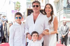 Simon cowell and lauren silverman's son eric philip cowell was born in new york city, usa on 14th february 2014. Simon Cowell And Son Eric Team Up To Star In New Scooby Doo Movie
