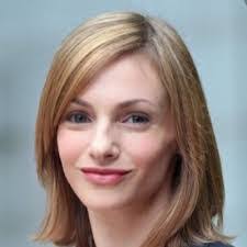 Amanda Hellmuth's Instagram, Twitter & Facebook