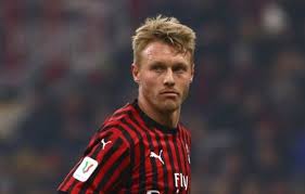 Simon thorup kjær (pronounced ˈsimɔn ˈkʰeˀɐ̯; Kjaer Zeigt Wer Die Serie A Gewinnen Wird Lajme Mk Nachrichten Aus Nordmakedonien