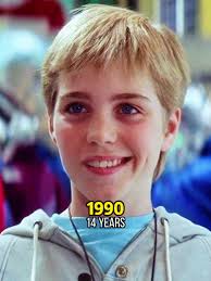 Jonathan Brandis Clips