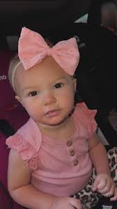 Add a POP of color and some fun to any outfit with these stylish hair bows  🎀. Make every day a perfect hair day🫶🏼🫶🏼 Amber Liles with Magnolia's  Treasure Co♠️⚡️can customize any