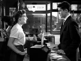 Alfred Hitchcock, Robert Burks, and the use of lamps in “Strangers on a  Train” – Alfred Hitch-blog