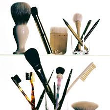 how to clean makeup brushes like a pro