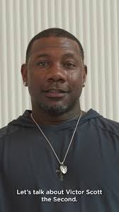 Ryan Howard likes what he sees in Victor Scott II, especially his goal to  steal 100 bases in a season!, The former Phillies slugger gives his  scouting report