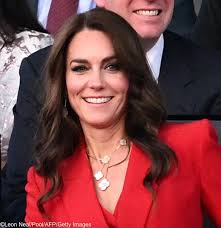 Princess Kate Van Cleef and Arpels Magic Alhambra Necklace with Six Motifs 