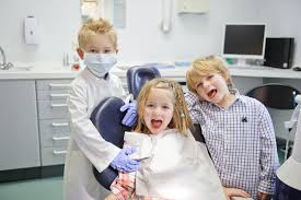 Wann das erste mal zum zahnarzt? Kinderzahnarzt Zahnarztpraxis In Munchen Bogenhausen Nord