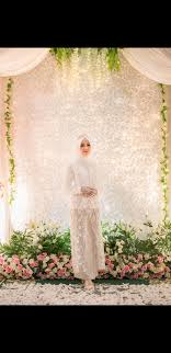 Kebaya putih untuk akad nikah demi penampilan yang anggun dan megah di 2020 pakaian pernikahan pengantin wanita gaya pengantin. Stelan Baju Pengantin Baju Akad Warna Putih Kebaya Pengantin Kebaya Akad Nikah Lazada Indonesia