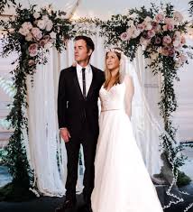 The pair, who announced their engagement in 2012, has designed their own wedding bands and aniston, 44, is narrowing down. Nicole On Twitter Sooo I M Extra Af Edited A Jennifer Aniston Justin Theroux Wedding Pic Lol