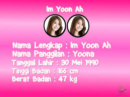 Yoona dilahirkan pada tanggal 30 mei 1990 di seoul sebagai anak kedua dari dua bersaudara dan memiliki seorang kakak perempuan. Yoona ìœ¤ì•„ Posts Facebook