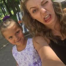 Ashlyn Lucchetti (@ashlynlucchetti)