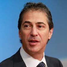 Hedge honcho has love child