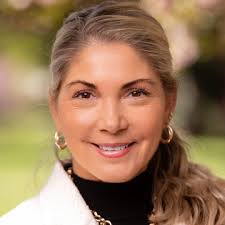 Amanda M Lott, REALTOR