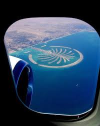The 50 Most Beautiful Shots Taken Out Of Airplane Windows Dubai Holidays Dubai Travel Palm Island Dubai