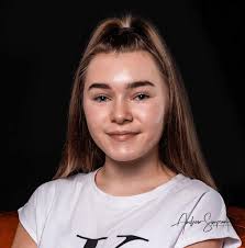 Olivia Story's Instagram, Twitter & Facebook