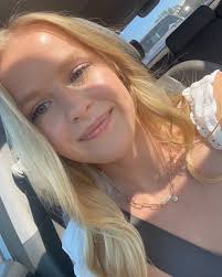 Marissa Bliss (@marissa.bliss) • Instagram photos and videos