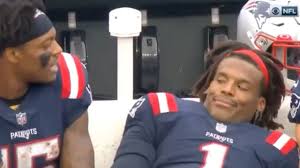 Latest on new england patriots quarterback cam newton including news, stats, videos, highlights and more on espn. Twitter Has Field Day With Cam Newton Gif
