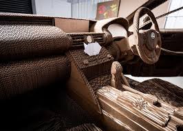 La Voiture Origami Une Lexus En Carton Fonctionnelle Video 2tout2rien Voiture En Carton Voiture Voiture Solaire