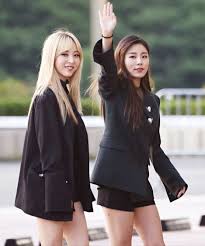Pin By On Mamamoo Wheein Mamamoo Mamamoo Girl