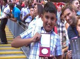 Medals are rewarded for different accomplishments within the multiplayer modes of call of duty: Jose Mourinho Gives Community Shield Medal To Young Arsenal Fan The Independent The Independent