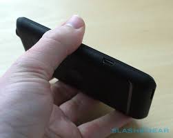 Motorola MOTOLUXE gets a hands-on and a ...