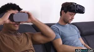 See what happens when 2 guys watch VR porn together! - XNXX.COM