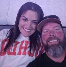 What are some favorite spots for a nice dinner date in Poki, Idaho?