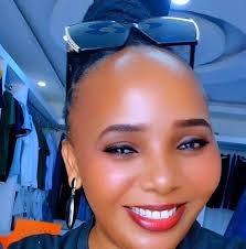 Diamond Platnumz baby mamas are proof that the singer has an absolute taste  in women, Kwanza Hamisa anatesa sana😍