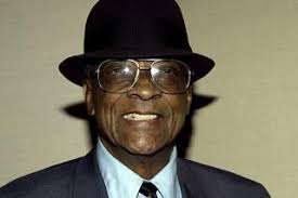 Irwin Corey, double-talking comedian who specialized in pseudo-intellectual  musings, dies at 102