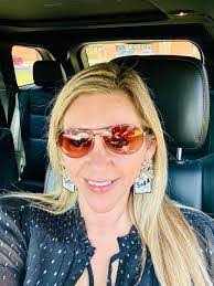 Andrea Wyche's Instagram, Twitter & Facebook