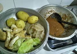 Siapkan panci dan rebus air hingga mendidih, rebus adonan hingga mengapung atau sekitar 5. Download Gambar Siomay Sederhana Vina Gambar