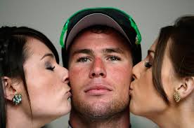 Blog For Everyone: A collection of kisses