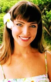 Annie Irons's Instagram, Twitter & Facebook