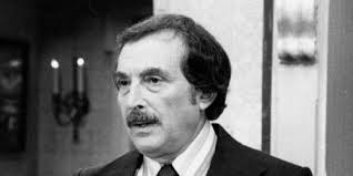 Celebrities with last name: Macy