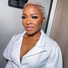 Michelle Majuru Makeup