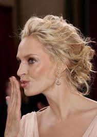 Severely In Love With Uma Thurman S Hair In This Picture Formal Hairstyles Hair Styles Short Hair Styles