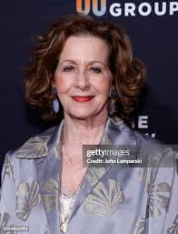 134 Betsy Wall Photos & High Res Pictures