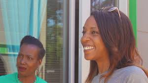 Dungee is averaging 7.8 points a game this year, while mulkey leads ou with 1.8 blocks per contest. Remarkable Mother Of 7 Kids Has An Incredibly Giving Spirit That Makes Her Even More Special Thv11 Com