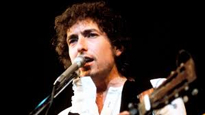50 años del regreso de Bob Dylan tras su legendario accidente de moto: pasó  ocho años fuera de los escenarios