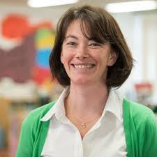 Sarah Dahlen's Instagram, Twitter & Facebook