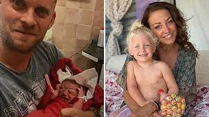 Ale ani s ní mu to nevyšlo. Jakub Prachar Agata Pracharova Zverejnila Fotky Z Rodinneho Alba Super Cz