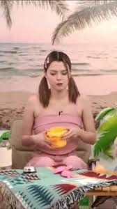 Profesionalisme Becky, dia masih sakit gigi dan pipinya masih bengkak tapi  dia tetep ngomong banyak dan menghibur dgn kelucuanya agar tidak menjadi  gangguan,kayak lagi ga sakit 🥹👏 proud everyday ...