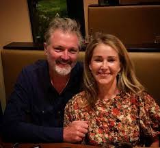 Her husband, vincent, is an artist. Peri Gilpin Wiki Facts Net Worth Married Husband Age Height