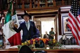 Ex embajador Salazar defiende cooperación de gobiernos estatales mexicanos con EU en materia de seguridad