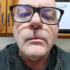 Mark Roe (@roeknives) • Instagram photos and videos