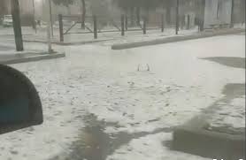 Nel frattempo, vi mandiamo un saluto da milano! Forte Temporale E Grandinata A Milano Allerta Meteo Arancione Allarme Per Possibili Trombe D Aria