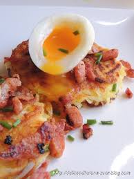 Galettes De Pommes De Terre Oeuf Mollet Et Lardons Grilles Les Delices D Helene Recettes De Cuisine Galette Pomme De Terre Recette