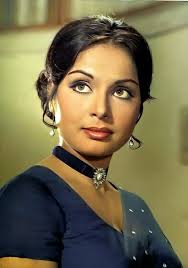 140 Rakhee Gulzar. ideas | rakhee gulzar, rakhi gulzar, retro makeup 70's bollywood